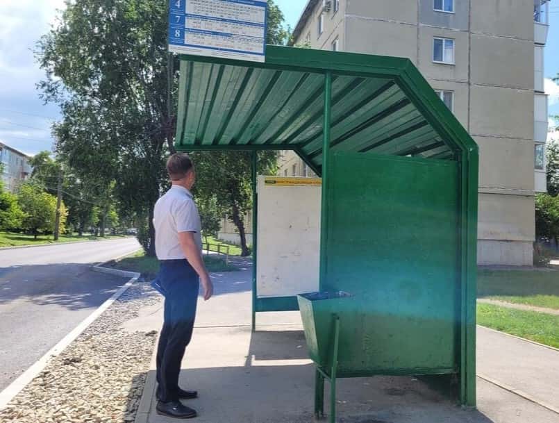 Теперь красивые: первые семь остановок в Каменске изменили свой внешний вид