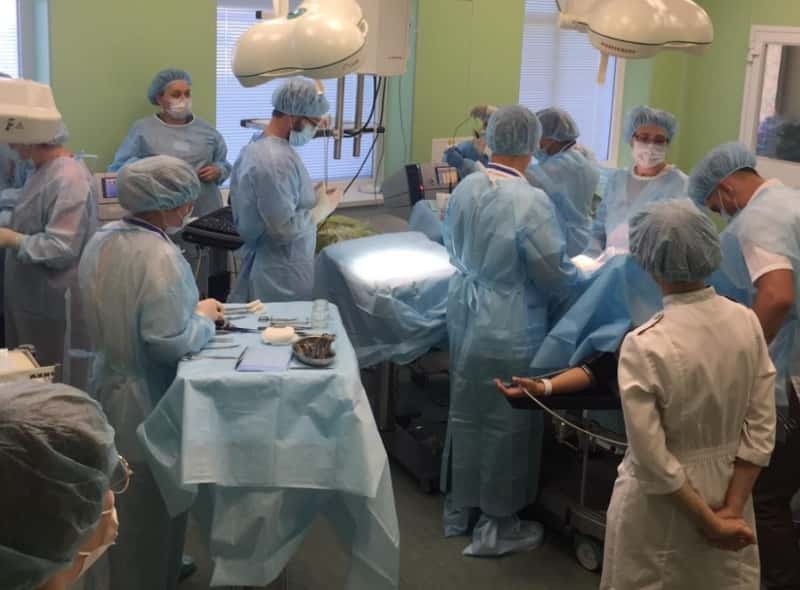 Спасли новорожденного: свердловские врачи впервые применили «процедуру EXIT»