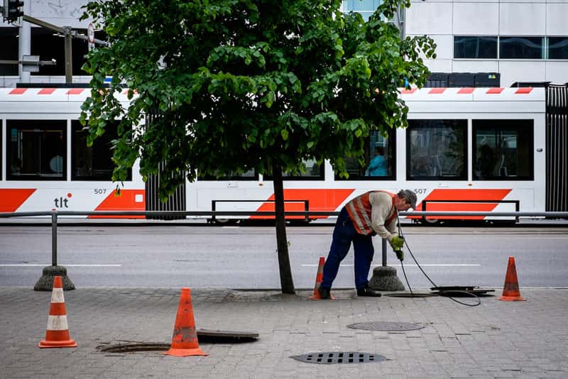 В Каменске-Уральском жители уже месяц жалуются на неисправный колодец