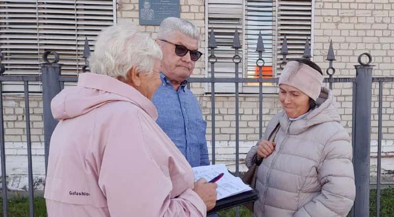 В Каменске-Уральском начали массовый опрос о работе полиции