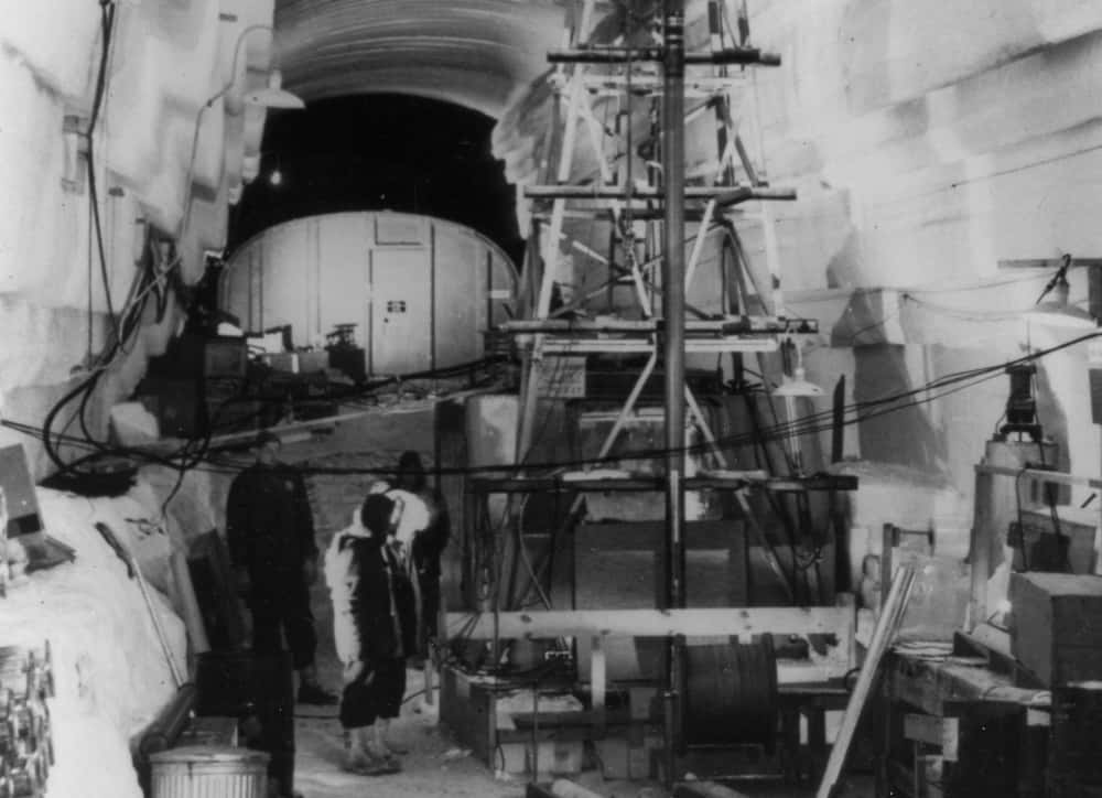 Во льдах Гренландии нашли заброшенную военную базу