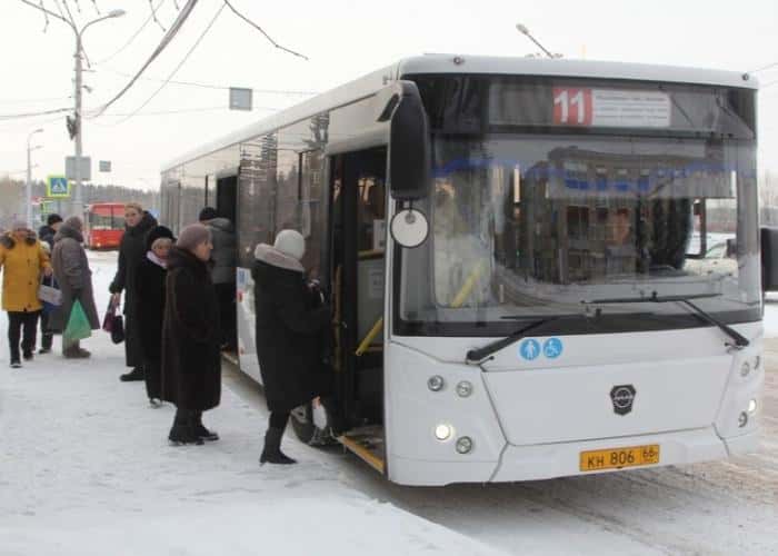 Проезд на автобусах №9 и №11 в Каменске-Уральском подорожал до 30 рублей