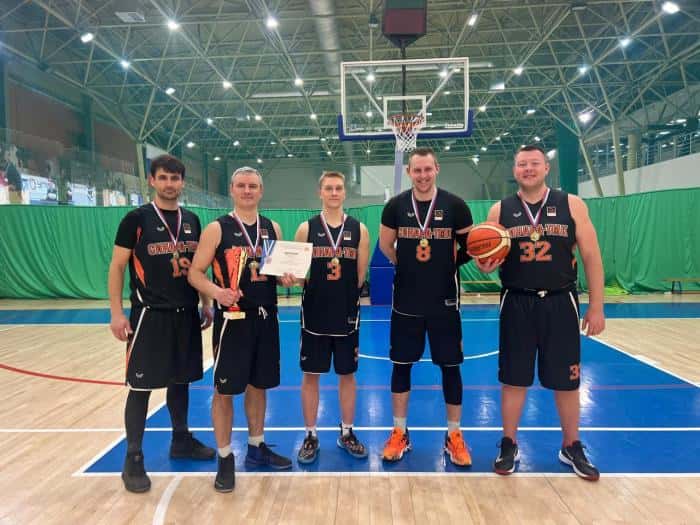 Баскетболисты СинТЗ завоевали медали на соревнования комплексной спартакиады трудящихся