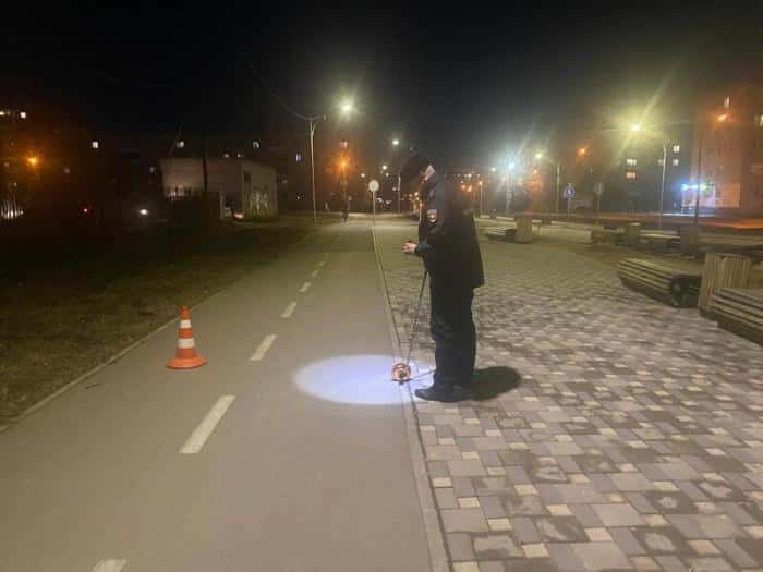 Испугался и сбежал: 16-летний самокатчик сбил ребенка в Каменске-Уральском