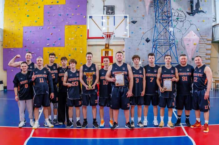 Команда СинТЗ выиграла Кубок города по баскетболу