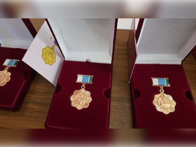 Многодетные матери Каменска-Уральского получили знак отличия «Материнская доблесть»