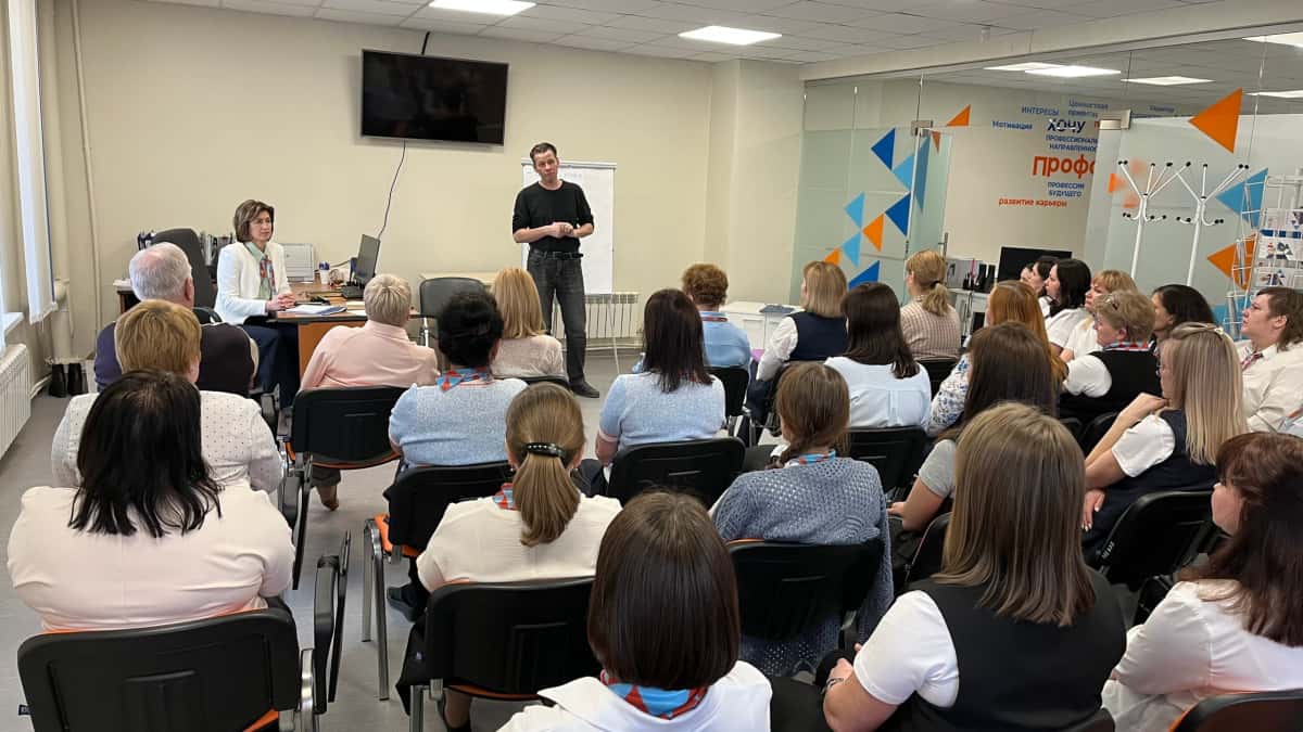 В Каменске-Уральском провели инструктаж по безопасности при угрозе БПЛА