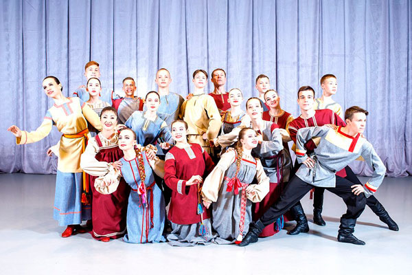 «Уникальному» ансамблю из Каменска министр культуры РФ Ольга Любимова присвоила звание «Заслуженный коллектив народного творчества»