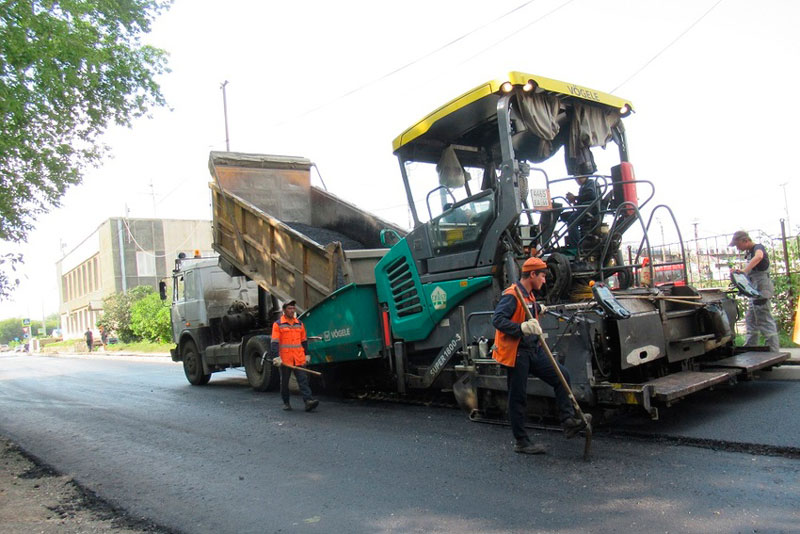 Власти Каменска-Уральского рассказали, какие улицы отремонтируют этим летом и по какому принципу выбирали их. Ищите свою в общем списке!