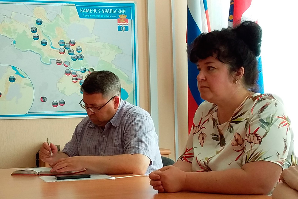 Детская поликлиника в пос. Ленинском Каменска-Уральского продолжит свою работу — мэрия отказалась от своих планов после визита замминистра