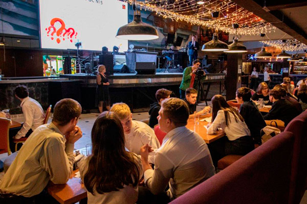 СинТЗ и БФ «Синара» помогают школьникам сделать судьбоносный выбор