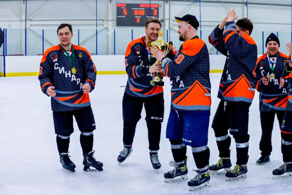 Синара стала чемпионом области по хоккею