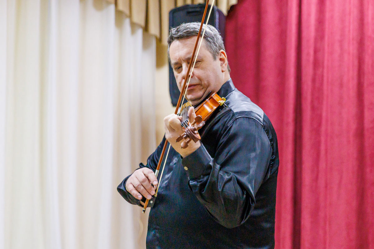 В Каменске-Уральском детям представили программу «Секрет Моцарта» | В Каменске-Уральском прошли концерты «Секрет Моцарта» для детей В Каменске-Уральском детям представили программу «Секрет Моцарта» | В Каменске-Уральском прошли концерты «Секрет Моцарта» для детей