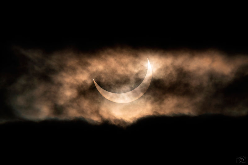 Каменцы сняли уникальные кадры солнечного затмения. ФОТО