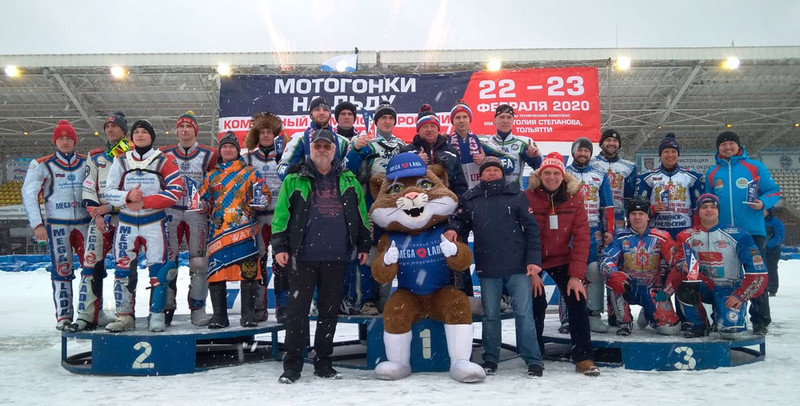 Чемпионы Мира, Европы и России разных лет встретились в Тольятти на топовом мировом состязании. Гонщики Каменска-Уральского — с бронзой!