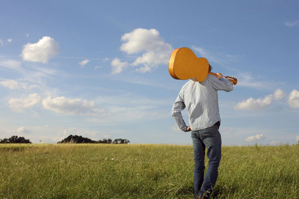 «Песни живут месяц — и забываются»: автор хитов «Любэ» рассказал, чего не хватает российской музыке | Александр Шаганов: российской музыке не хватает настоящей песенной лирики