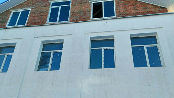 Налоговая банкротит благотворительный фонд «Витязь», строящий детский спортцентр в Каменске. Должники уверяют: «У нас есть время...»