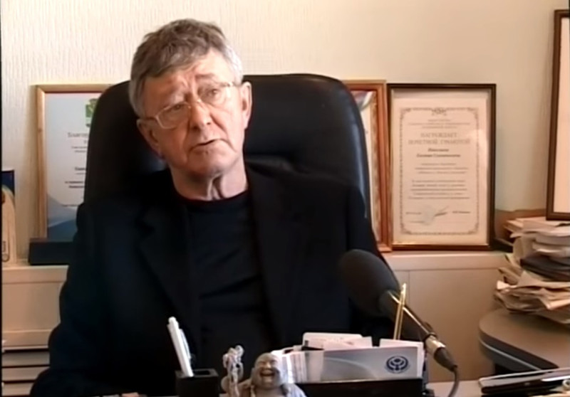 Каменцу отказали в возбуждении дела из-за невозможности полиции допросить его сожительницу Каменцу отказали в возбуждении дела из-за невозможности полиции допросить его сожительницу