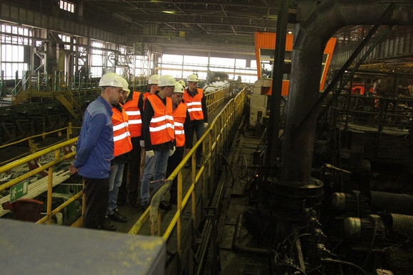 Черный пояс по… бережливому производству. На Синарском трубном заводе прошел один из этапов обучения по методологии «Лин Шесть Сигма»