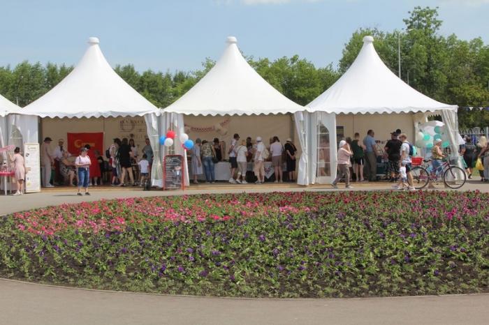 13 лет традиций: как пройдет выставка «Выбираем наше, КАМЕНСКОЕ» в 2025 году | В Каменске-Уральском готовятся к масштабной выставке «Выбираем наше, КАМЕНСКОЕ»