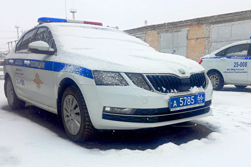 ГИБДД предупреждает о сложных погодных условиях и рисках на дорогах региона | ГИБДД призывает водителей быть осторожнее из-за снегопадов в Свердловской области ГИБДД предупреждает о сложных погодных условиях и рисках на дорогах региона | ГИБДД призывает водителей быть осторожнее из-за снегопадов в Свердловской области