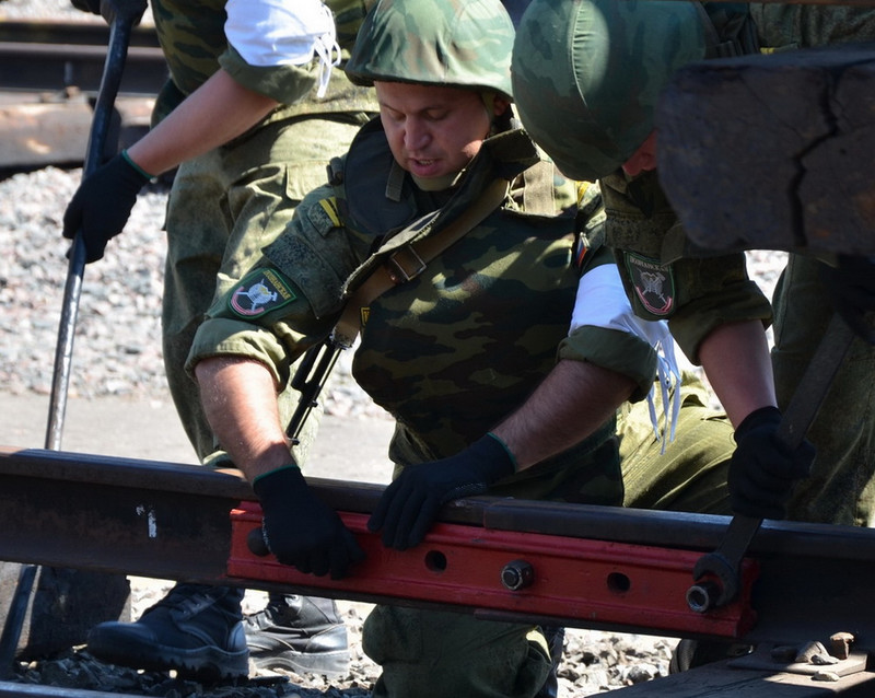 Путин подписал закон о наказании за дезертирство, мародерство и добровольную сдачу в плен Путин подписал закон о наказании за дезертирство, мародерство и добровольную сдачу в плен