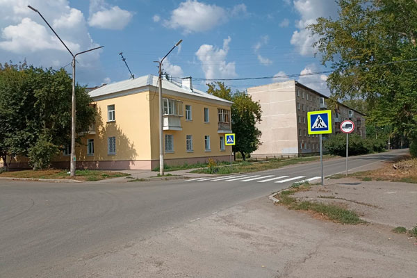 В Каменске-Уральском на перекрестке улиц Железнодорожная – Каменская появился пешеходный переход