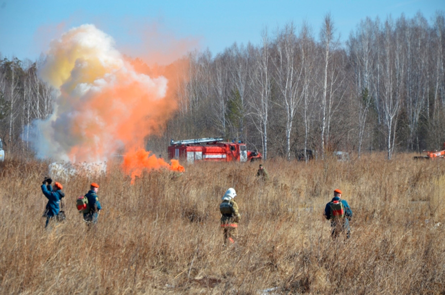 В Каменске-Уральском любителей жечь траву и костры будут ловить с помощью дронов. Говорят, в этом году их закупили в пять раз больше...
