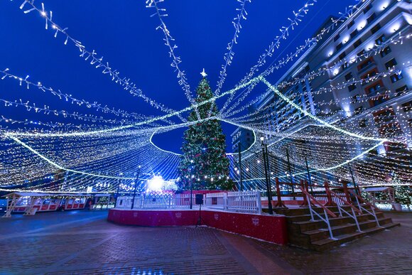 А вы верите? В новогоднюю ночь все московские рестораны будут закрыты