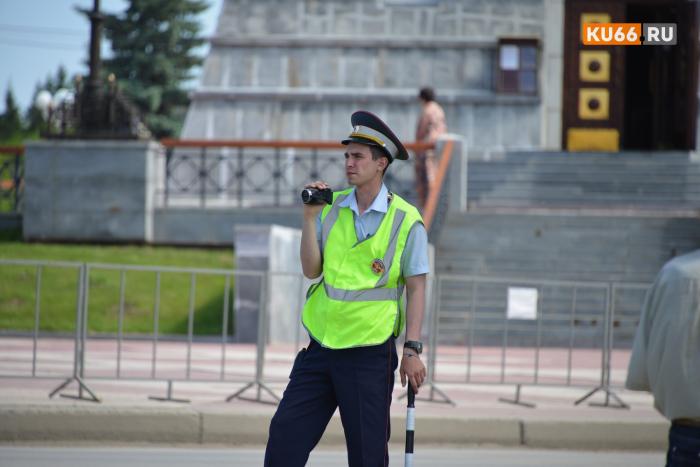 «Водители и пешеходы, будьте внимательны»: в Каменске-Уральском пройдет рейд ГАИ | В Каменске-Уральском проведут рейд «Безопасная дорога»
