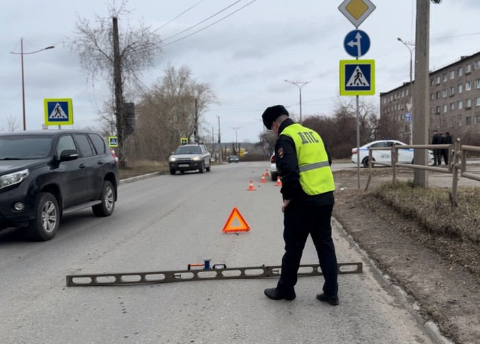Стали известны подробности ДТП в Каменске-Уральском, где водитель сбил девочку с собакой | В Каменске-Уральском пенсионер сбил 11-летнюю девочку
