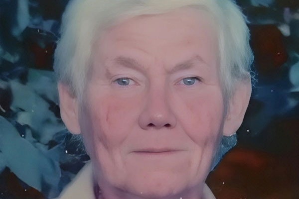 В поселке под Каменском-Уральским пропала 83-летняя женщина. Требуются волонтеры для поиска В поселке под Каменском-Уральским пропала 83-летняя женщина. Требуются волонтеры для поиска