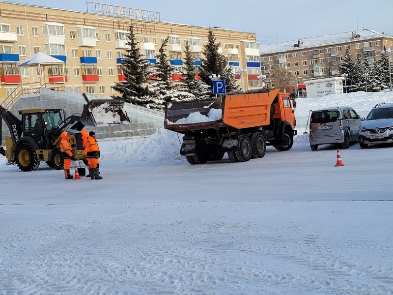 Каменцам предложили сообщать властям о нелегальных свалках снега