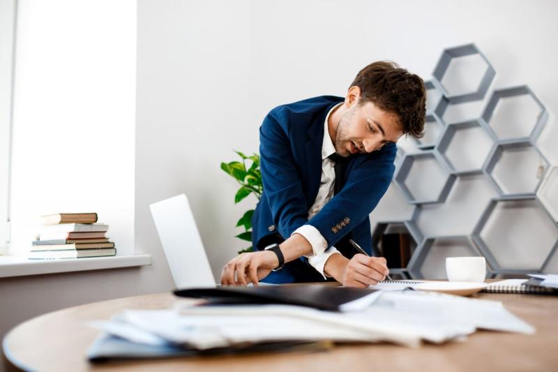 Четыре недели или больше месяца: жители Урала назвали идеальную длину отпуска | «Суперджоб»: екатеринбуржцы рассказали об идеальной продолжительности отпуска 