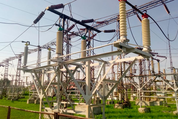 Энергетики филиала «Россети Урал» - «Свердловэнерго» выполнили ремонт оборудования значимой подстанции, расположенной в Каменске-Уральском