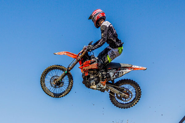 Триумфаторы Первенства и Чемпионата России по мотокроссу!