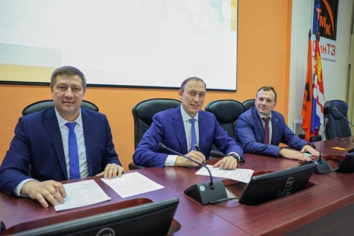 В СинТЗ подписали коллективный договор о социальной поддержке | Работники СинТЗ подписали коллективный договор на 2025 год В СинТЗ подписали коллективный договор о социальной поддержке | Работники СинТЗ подписали коллективный договор на 2025 год