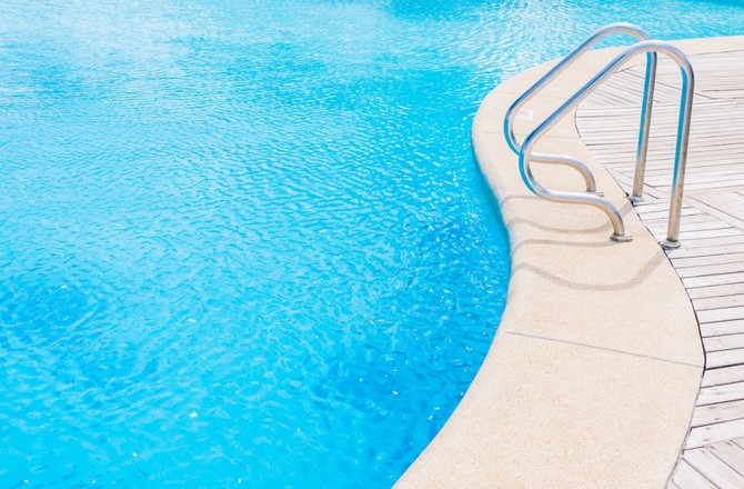 В Астрахани пятилетний мальчик утонул в бассейне