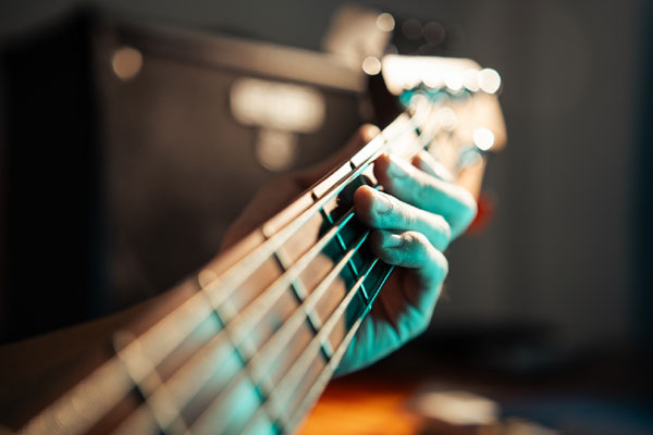 В Каменске-Уральском не смогли разыграть главный приз фестиваля авторской песни | В Каменске-Уральском завершился фестиваль "Зеленая карета"