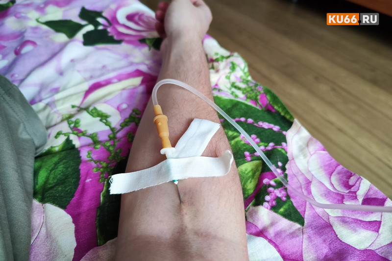 Кардиолог рассказала, чем опасны «капельницы красоты и здоровья»