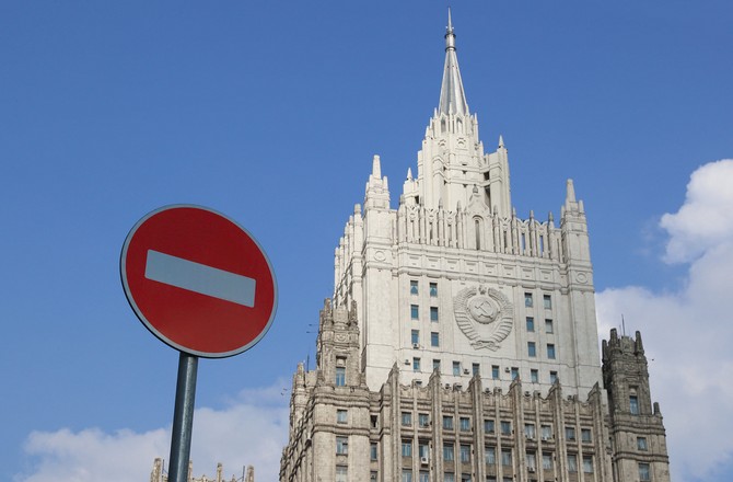 В МИД РФ заверили, что не угрожают ядерным оружием