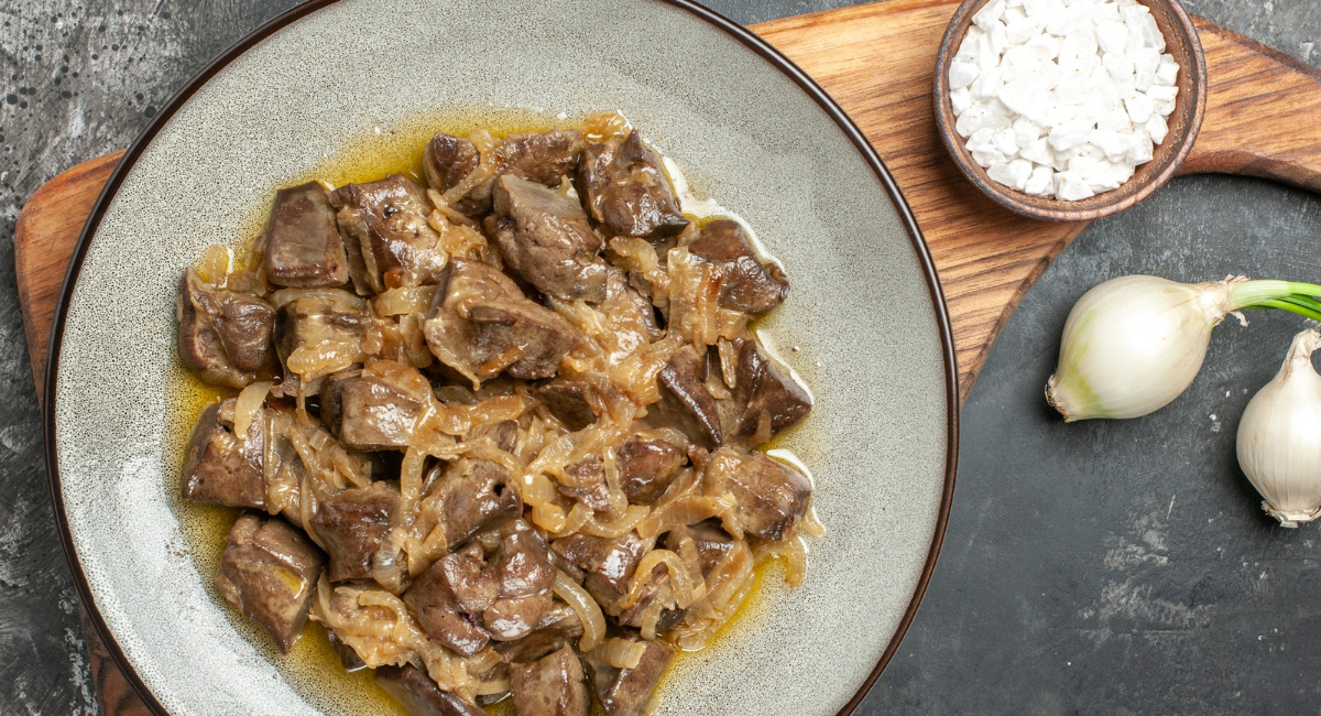 Никогда не любила печень, пока не приготовила по этому рецепту — теперь просят готовить каждую неделю