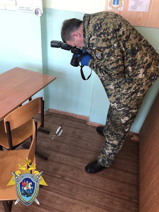 ЧП в заволжской школе. Восьмиклассник порезал учительницу
