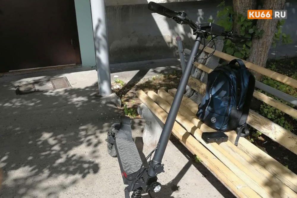 Первый случай в России: у электросамокатчика конфисковали его транспорт за нетрезвую езду | В Москве конфисковали электросамокат за нетрезвую езду