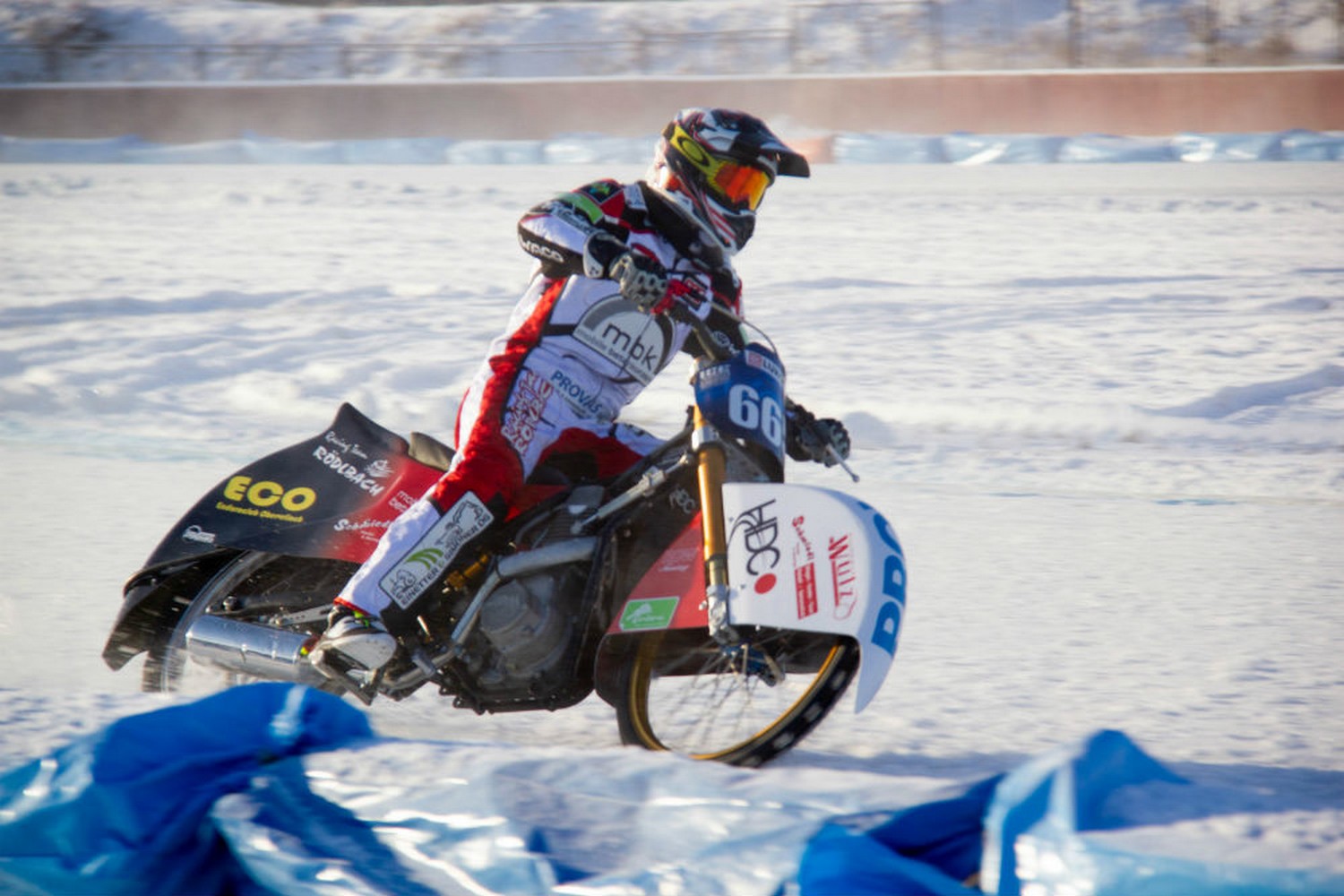 «Ждем европейцев»: в воскресенье в Каменске-Уральском — битва гонщиков. В состязания введут то, чего раньше на спидвее не делали