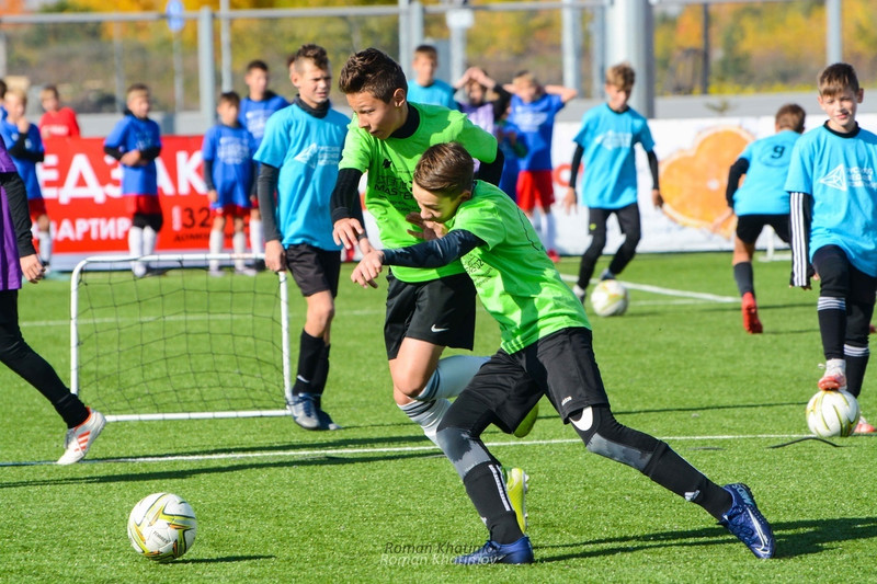 Каменск-Уральский — в числе городов-участников UEFA GROW. В 2021 году в школах и садиках начнется подъем футбола, физруков будут учить