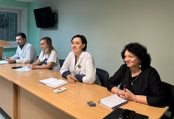 В Каменске-Уральском прошла профориентационная встреча с будущими фельдшерами