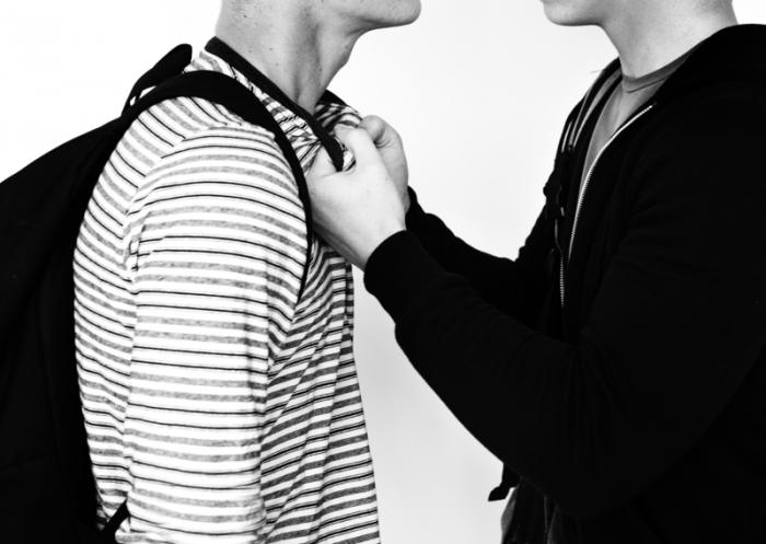 Война с неформалами: как гопники из Каменска-Уральского зарабатывают на избиениях | Дело сироты вскрыло банду подростков-вышибал в Каменске-Уральском