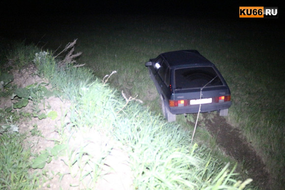 Подробности субботней аварии под Каменском-Уральским, в которой пострадал молодой водитель. ФОТО