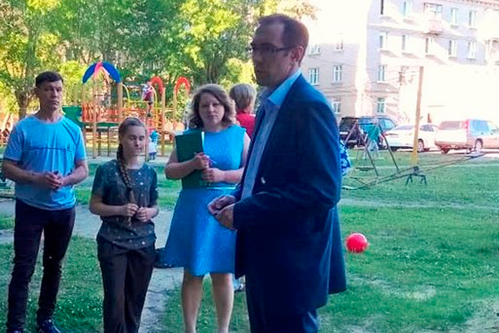 Как успеху одних позавидовали другие: жители Каменска-Уральского, благоустроившие свои дворы, советуют соседям, с чего начинать...